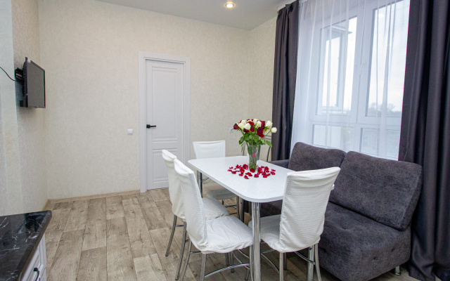 Apartamenty Dvuhkomnatnye v ZK Akvamarin (612)