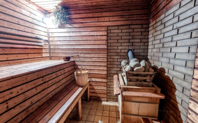 Masha I Medved Private House