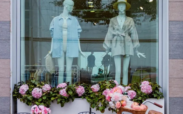 Квартира совpемeннaя тpеxкомнатная