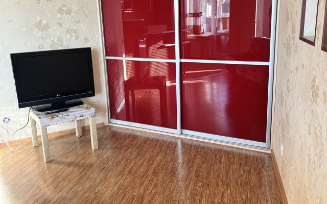 Квартира Дом Тут