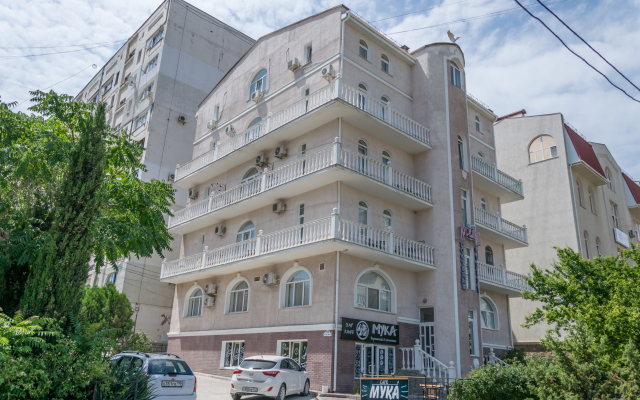 Aureliya Apartments