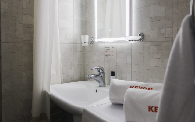KeyGo #0073, 1 Bedroom, Near Blue Mosque Apartments