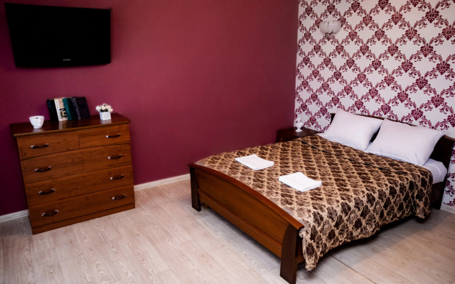 Na Vokzalnoy 25 Flat