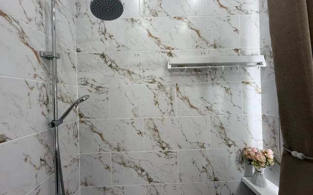 Kvartira S Dizaynerskim Remontom Apartments