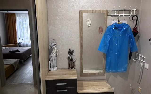 Uyutnaya kvartira na poberezhye Zelenogradska Flat