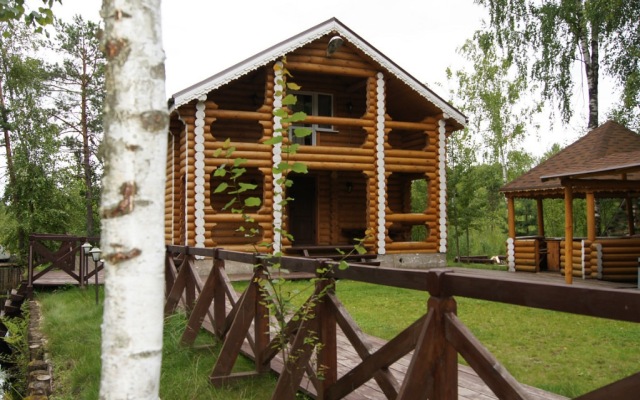 Na Ozere Private House