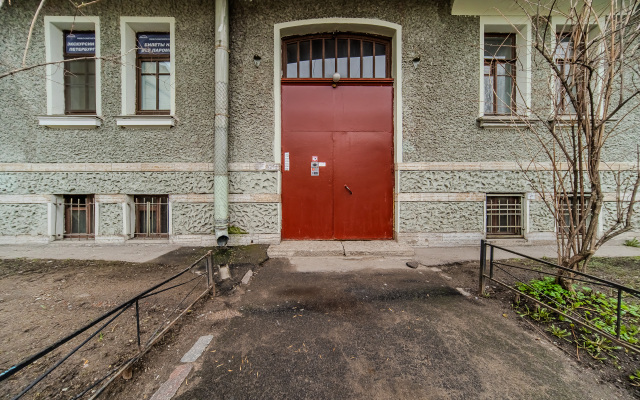Uyutnaya Naprotiv Metro Pushkinskay I Vitebskogo Vokzala Flat