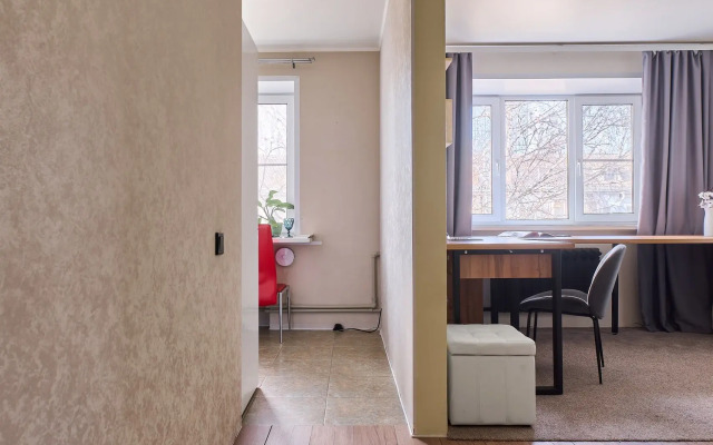 Uyutnaya Naprotiv Tsentralnogo Parka Flat