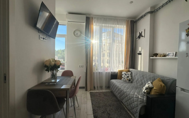 More Kvartir Ryadom Ekopapk s Zhivopisnym Ozerom Apartment
