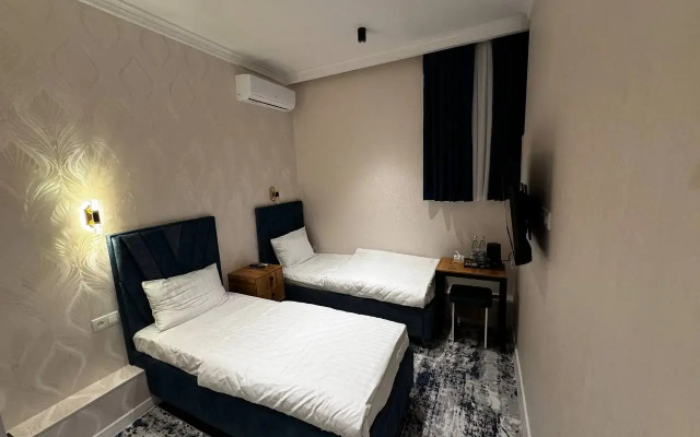 Petit Hostel