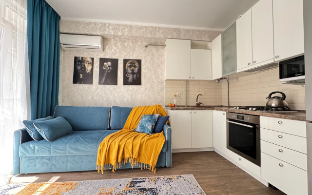 Апартаменты новые с балконом у моря