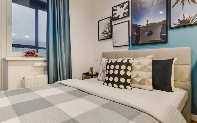 Apartamenty Studiya s Balkonom Art-Aparty u Ekspoforuma