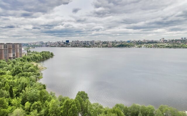 Magnificent panorama of the waters of Voronezh Apartments