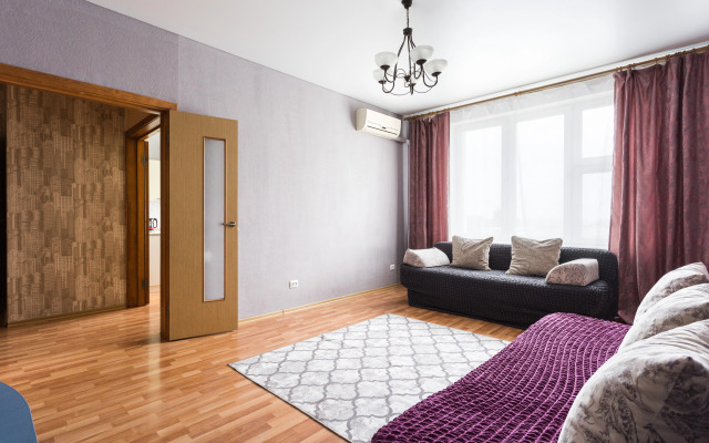 Квартира в Мкрн Горский 84