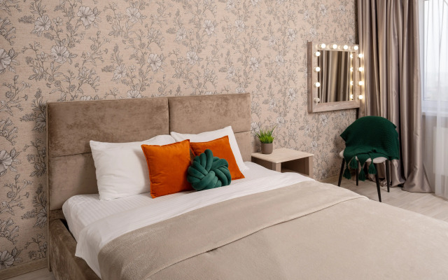 Квартира Warm 100