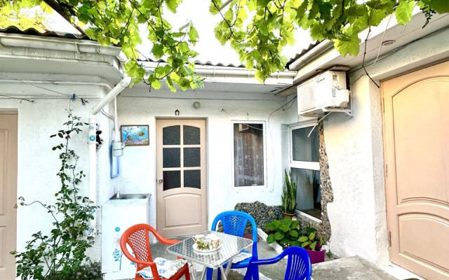 Апартаменты в частном секторе в сердце Евпатории