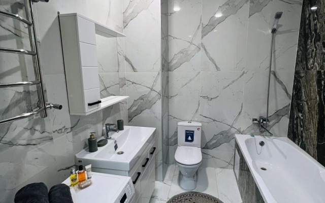 Lyuks Apartamenty Zhk Sirius V Tsentre Almaty Apartments