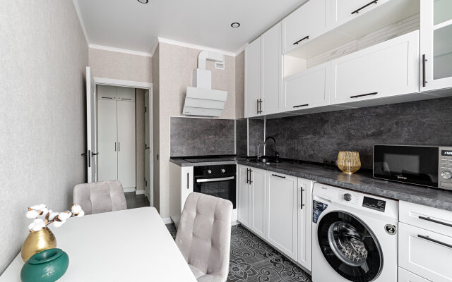 Апартаменты Нулевой Меридиан, Апартаменты Возле Чаши, аквапарка, метро