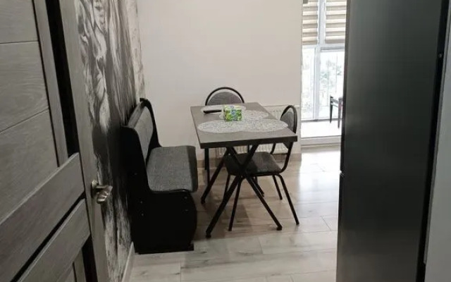 Uyutnaya V Prestizhnom Rayone Flat