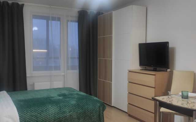 Studiya U Metro Ladozhskaya Flat