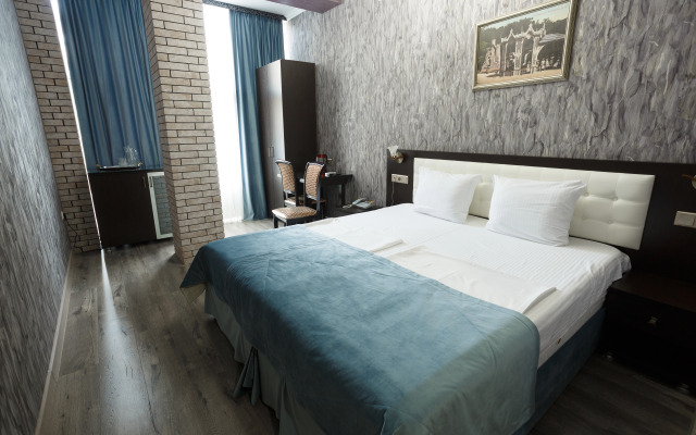 Verona Hotel