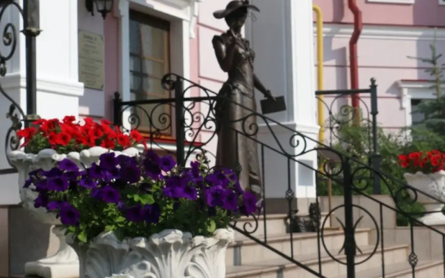 Nikolaevsky Posad Art Hotel
