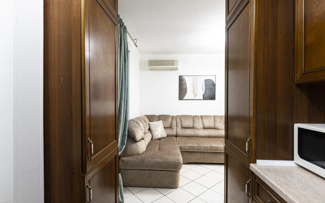 Kandinskiy Flat