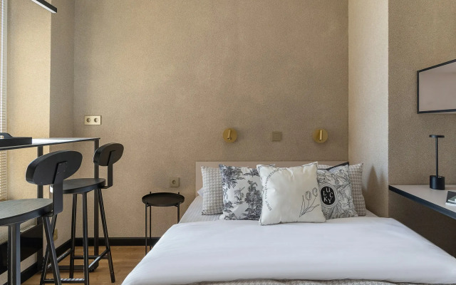 Style Mirage Apartments