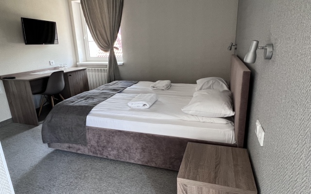 Astra Guest house