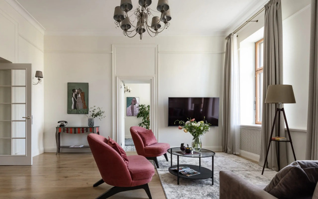 Апартаменты Minin Apartments на Белинского 120 кв.м.