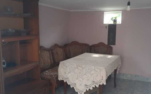 Solomon Guest House