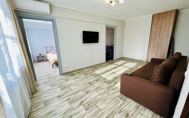3kh Komnatnaya Kvartira U Zhd Vokzala Flat