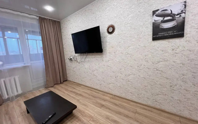 Апартаменты Драмтеатр Республики 92