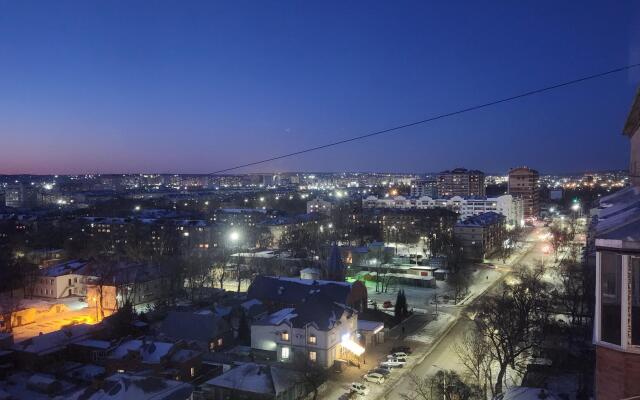 Uyutnaya S Shikarnym Vidom Na Gorod Flat