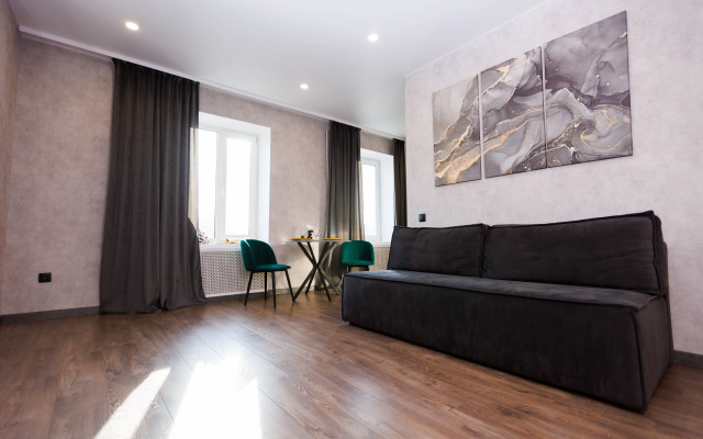 Квартира с видом на собор Александра Невского