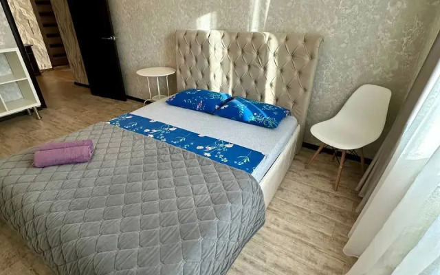 Апартаменты на улице Курашова 27к1