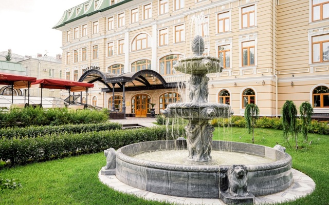 Отель Tsar Palace Luxury Hotel & SPA