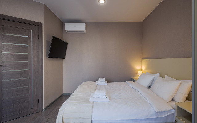 Na Listopadnoy Guest House