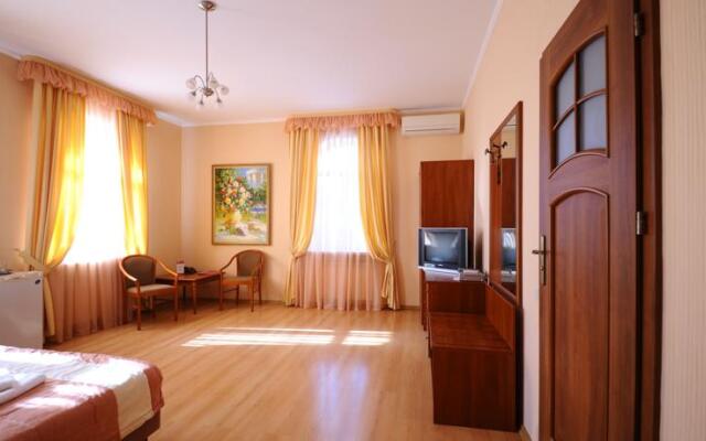 Viktoriya Villa Guest House