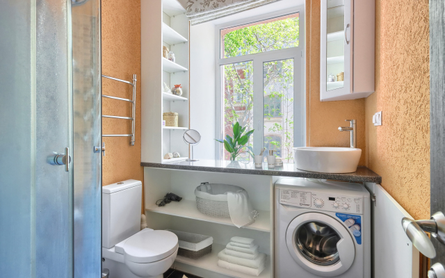 Апартаменты MMyhomeYourhome на Невском 84-86