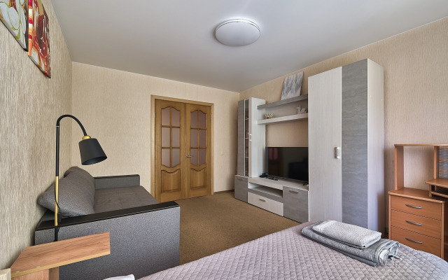 Квартира Двухкомнатная на Мира 12