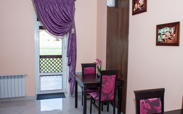 Fiesta Mini-Hotel
