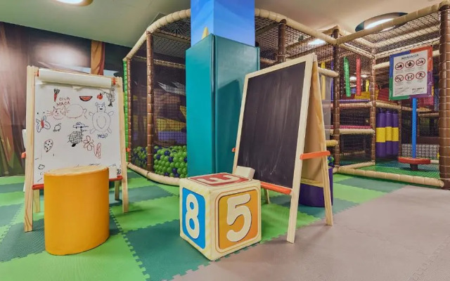 Отель Grey Hotel Kopaonik