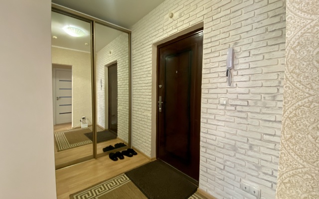 Vozle TRTS Kristall Apartments