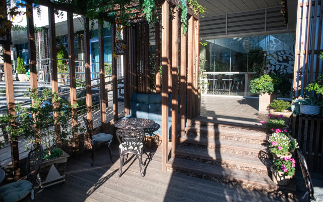 Grace El Paraiso Hotel