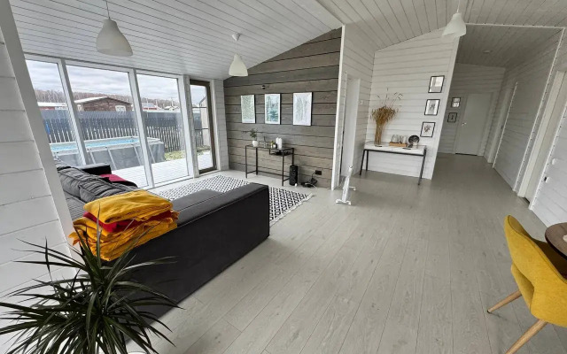 Barnkhaus Bolshoy I Teply Private house
