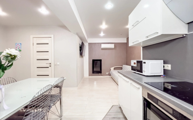 Uyutnaya V Siriuse S Vidom Na Gory Flat