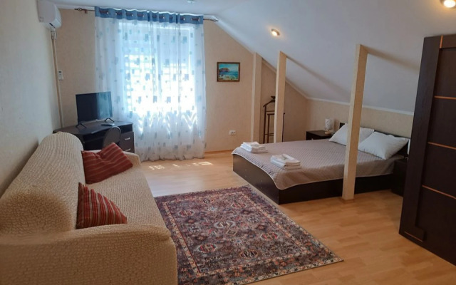 Kamerata Private House