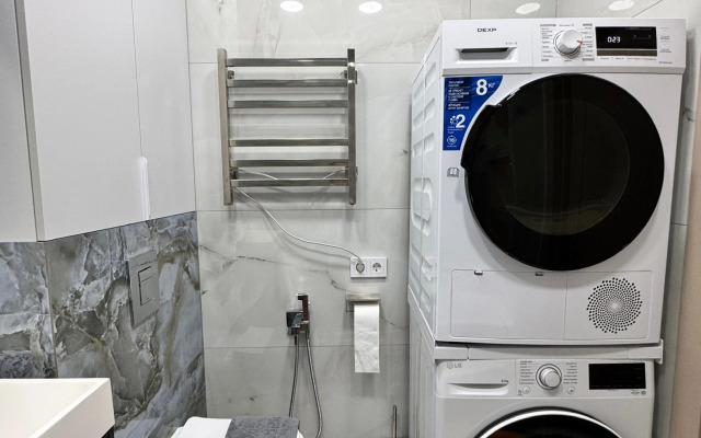 Stilnaya V Peshey Dostupnosti K Moryu Flat