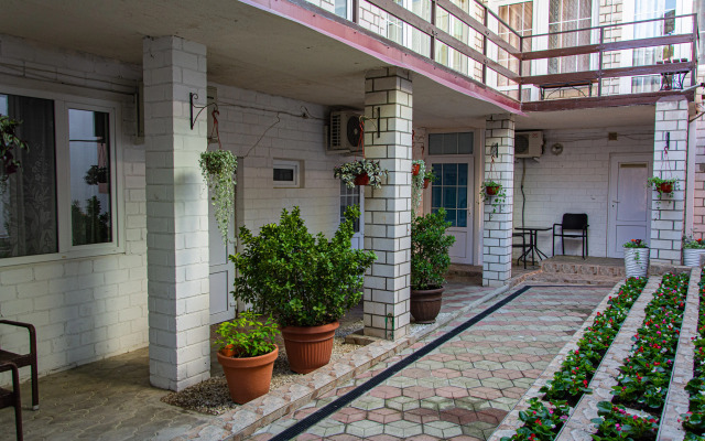 Morskaya Ladyya Guest house